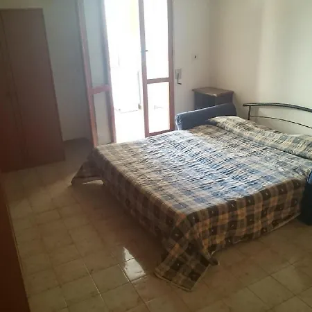 Residenza Gran Viale Vista Mare דירה גאליפולי